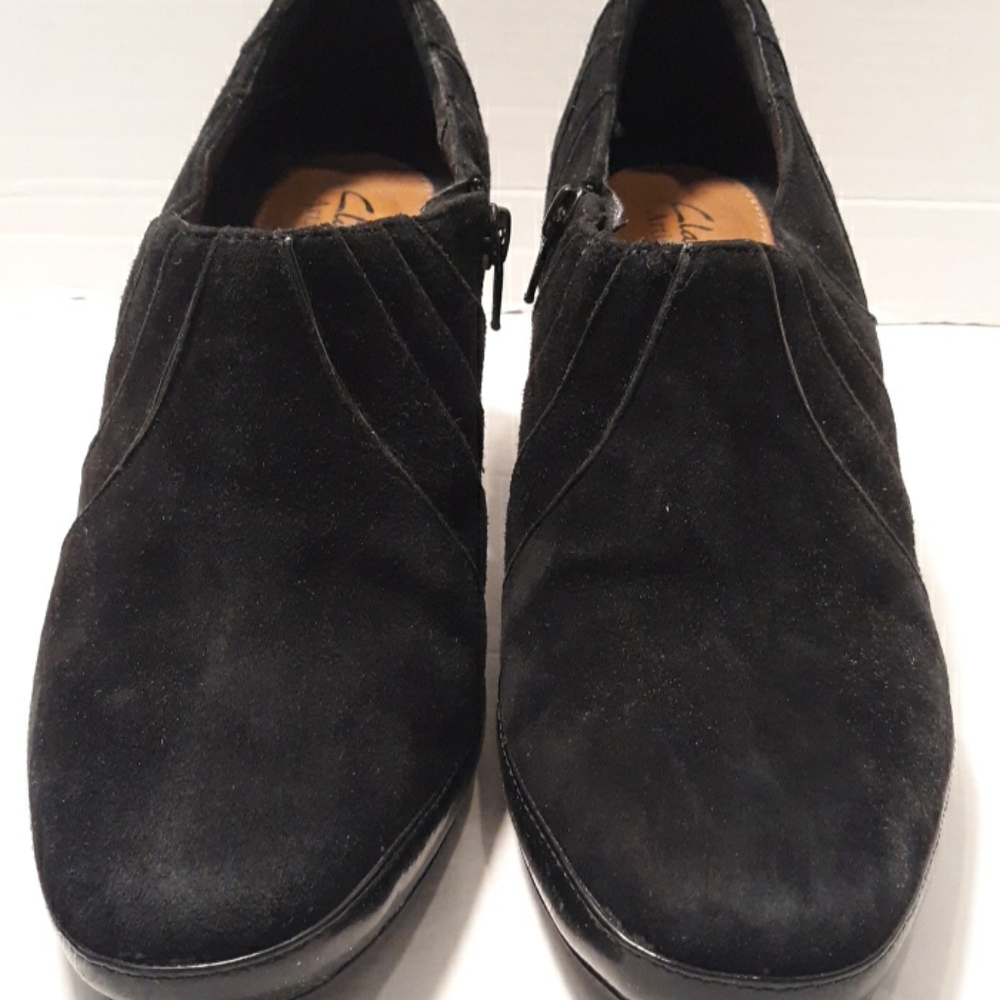Clark's ladies 8.5 Artisan collection swade uppers
